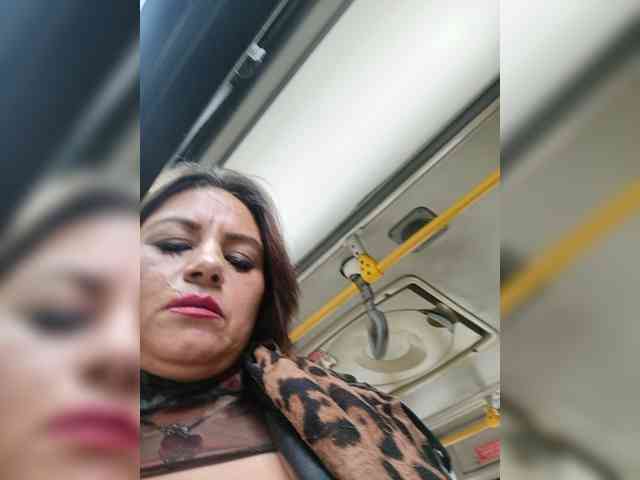 AlexaBrown12 webcam