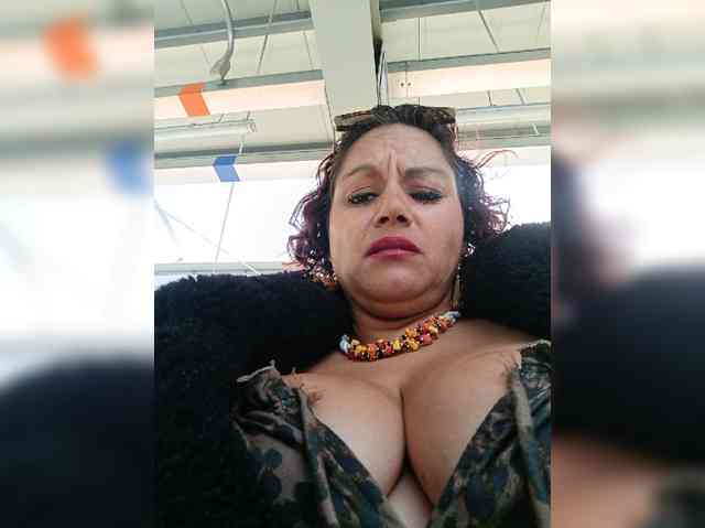 AlexaBrown12 AlexaBrown12