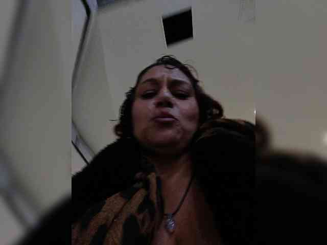 AlexaBrown12 webcam