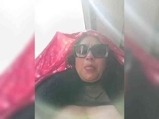 AlexaBrown12 webcam