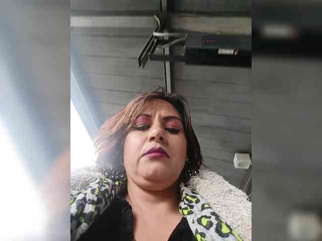AlexaBrown12 AlexaBrown12