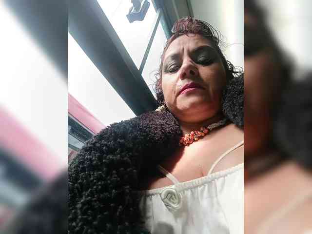 AlexaBrown12 AlexaBrown12