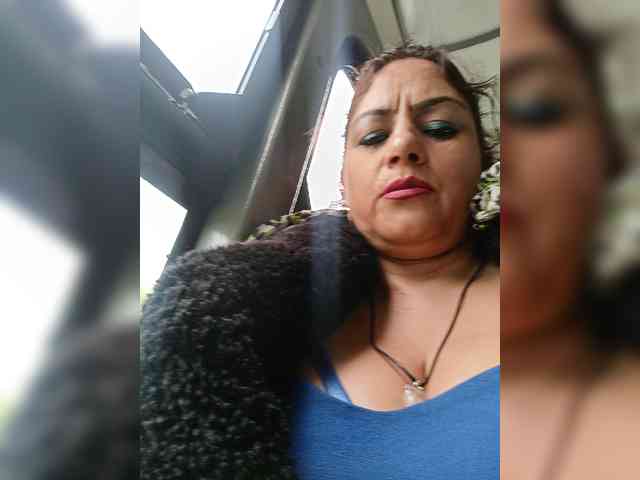 AlexaBrown12 AlexaBrown12