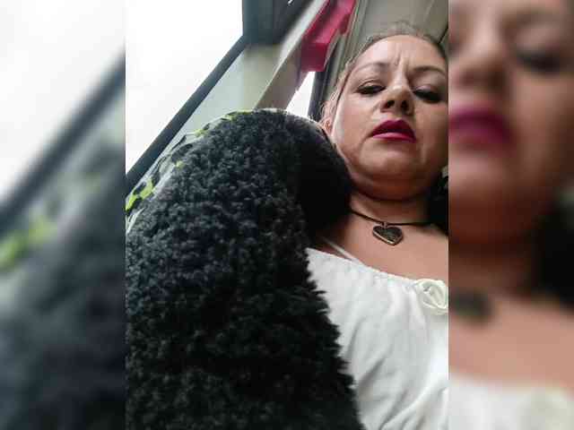 Modelo: AlexaBrown12