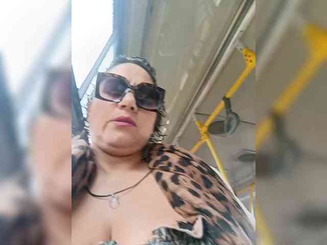 AlexaBrown12 webcam