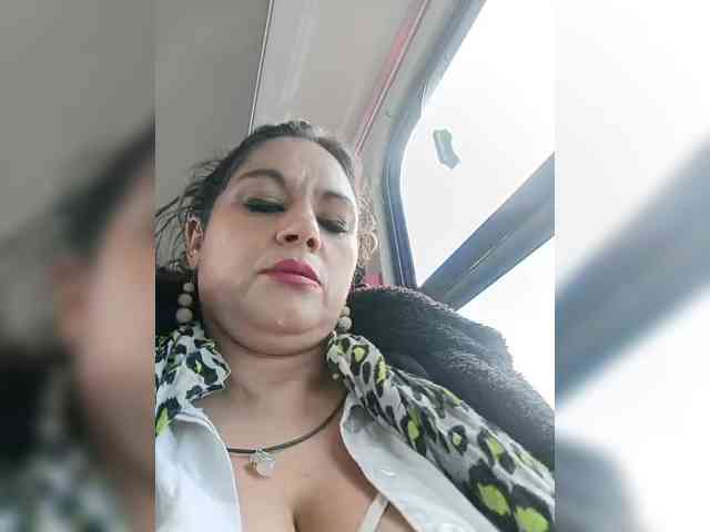 spy web cam AlexaBrown12