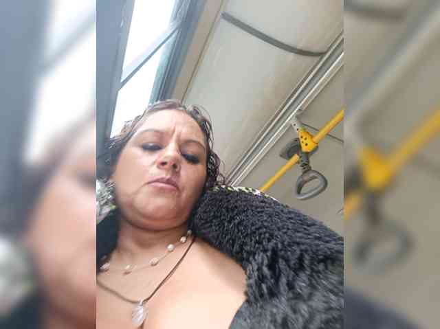 AlexaBrown12 webcam