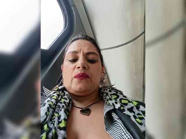 AlexaBrown12 AlexaBrown12