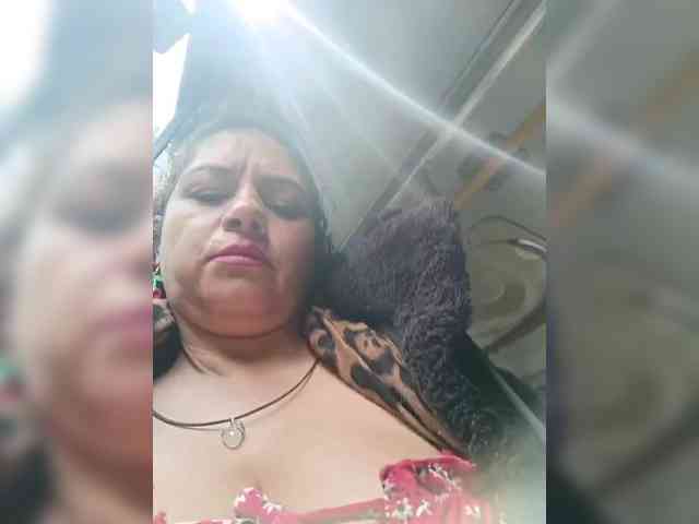 AlexaBrown12 AlexaBrown12