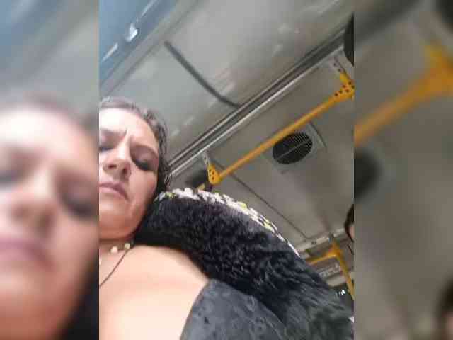 AlexaBrown12 webcam