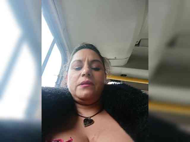 AlexaBrown12 webcam