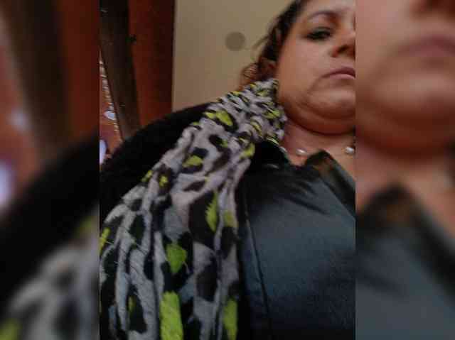 AlexaBrown12 webcam