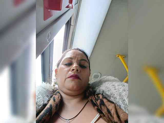 Modelo: AlexaBrown12
