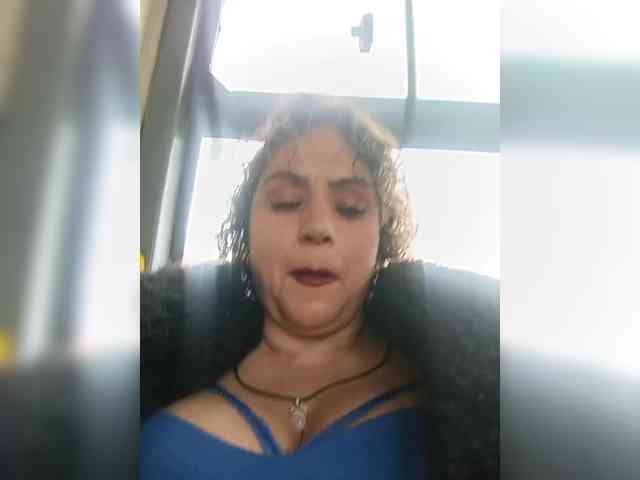 AlexaBrown12 webcam