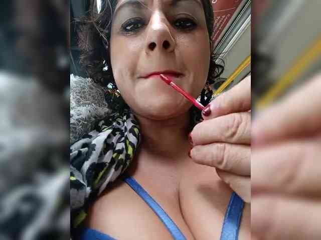 AlexaBrown12 webcam
