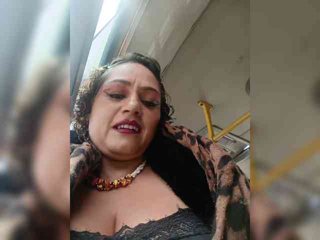 AlexaBrown12 webcam