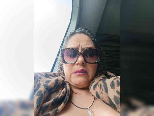 AlexaBrown12 webcam