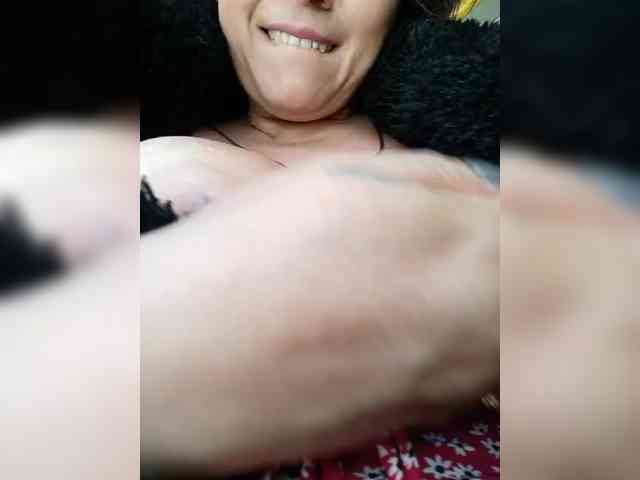 livesex chat AlexaBrown12