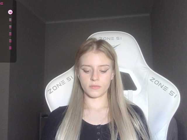 kissesliza live cam on BongaCams