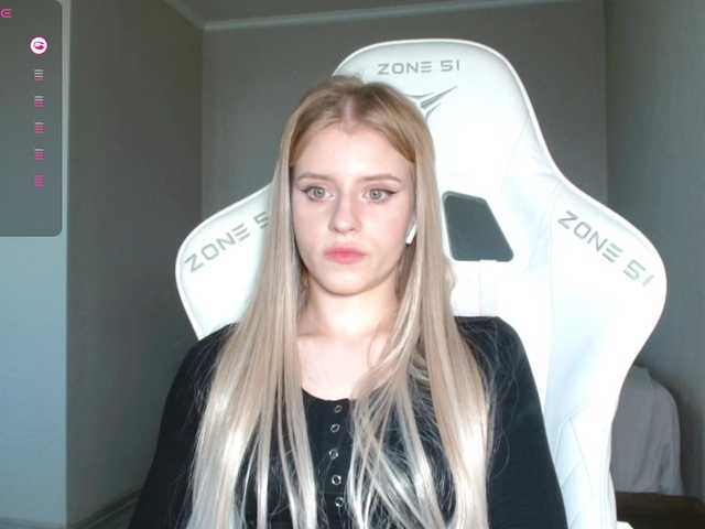 kissesliza live cam on BongaCams