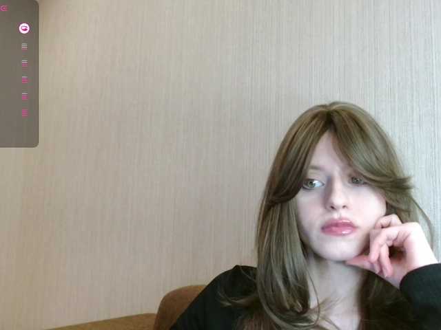 kissesliza live cam on BongaCams