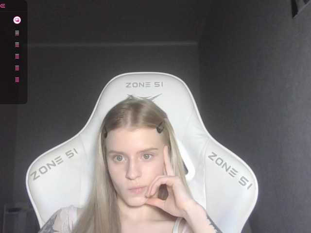 kissesliza live cam on BongaCams