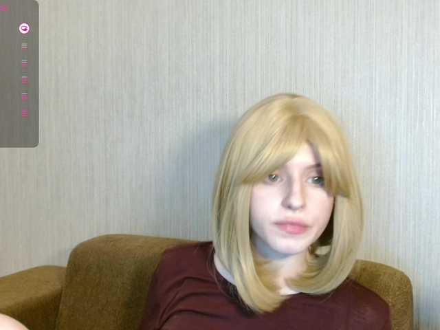 kissesliza live cam on BongaCams