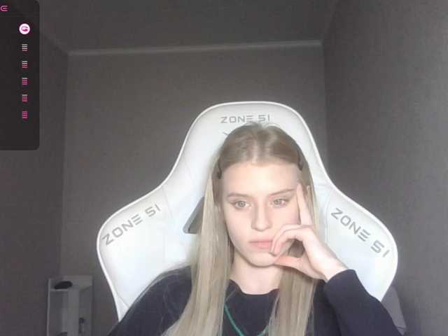 kissesliza live cam on BongaCams