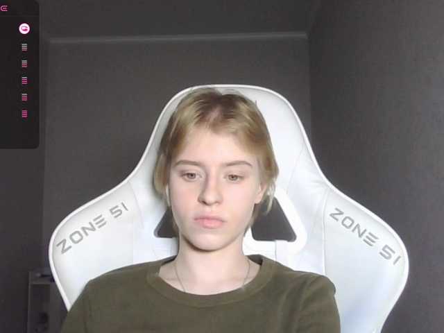 kissesliza live cam on BongaCams