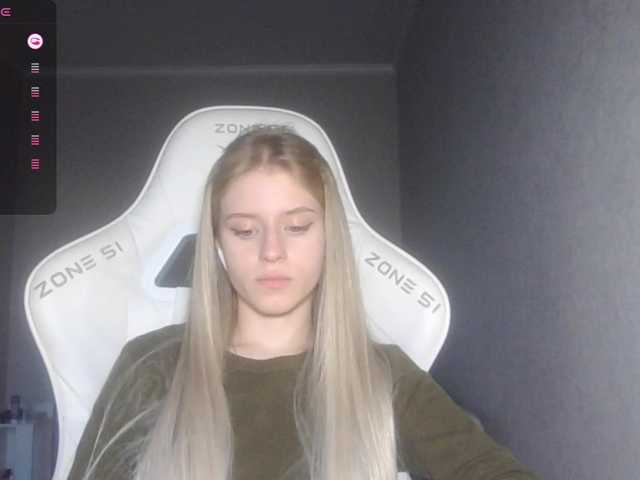 kissesliza live cam on BongaCams