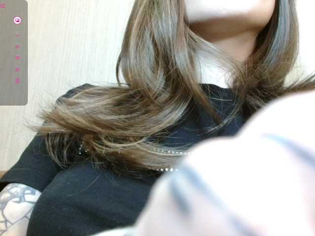 kissesliza live cam on BongaCams