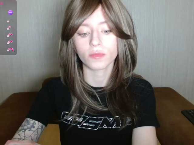 kissesliza live cam on BongaCams
