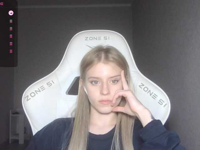 kissesliza live cam on BongaCams
