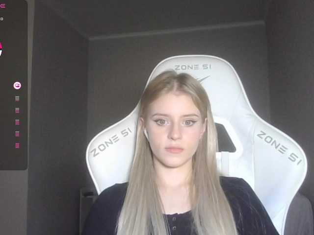 kissesliza live cam on BongaCams