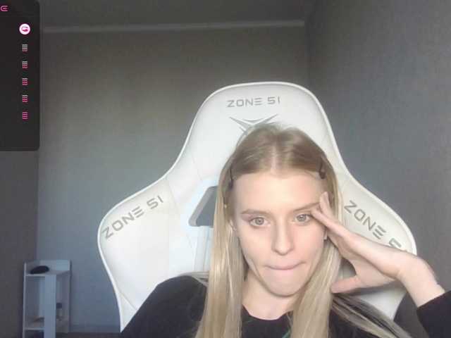 kissesliza live cam on BongaCams