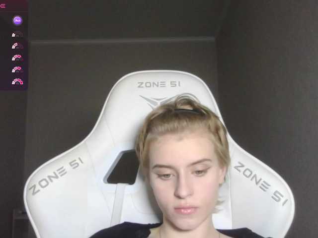 kissesliza live cam on BongaCams