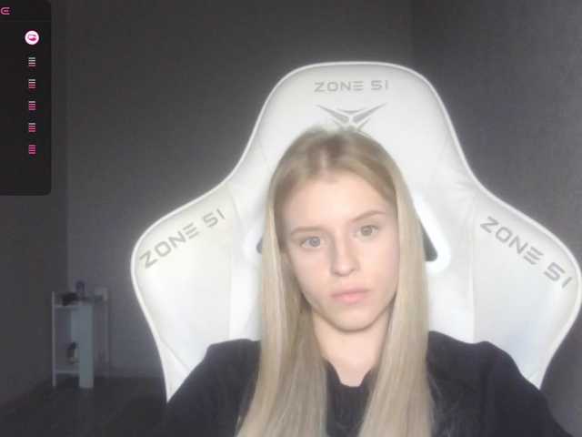 kissesliza live cam on BongaCams