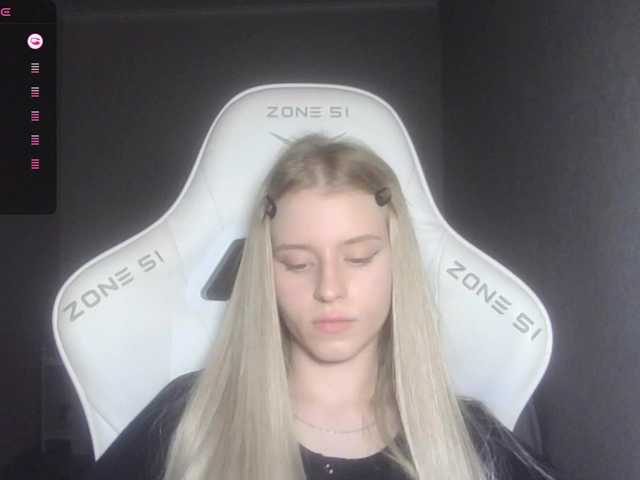 kissesliza live cam on BongaCams