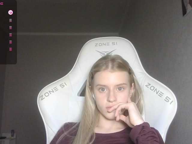 kissesliza live cam on BongaCams