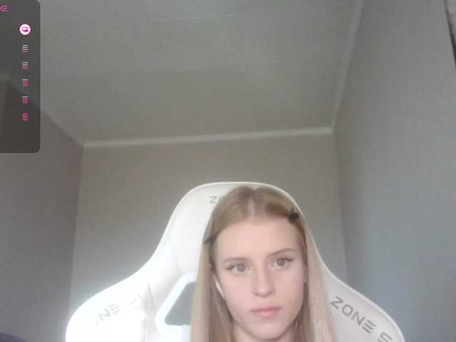 kissesliza live cam on BongaCams