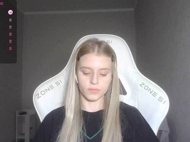 kissesliza live cam on BongaCams