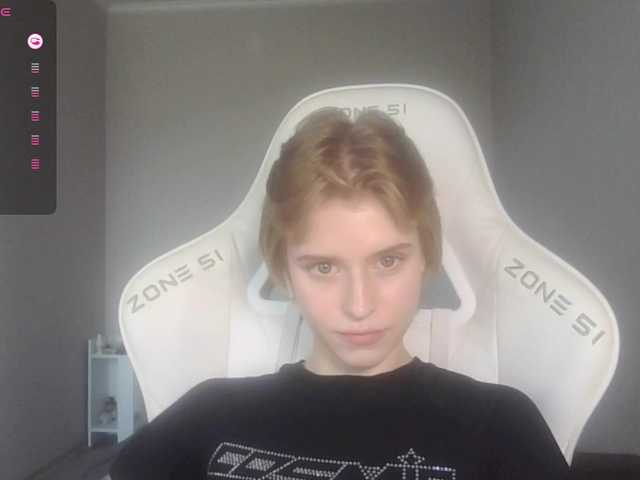 kissesliza live cam on BongaCams
