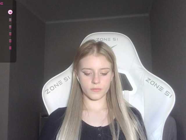 kissesliza live cam on BongaCams