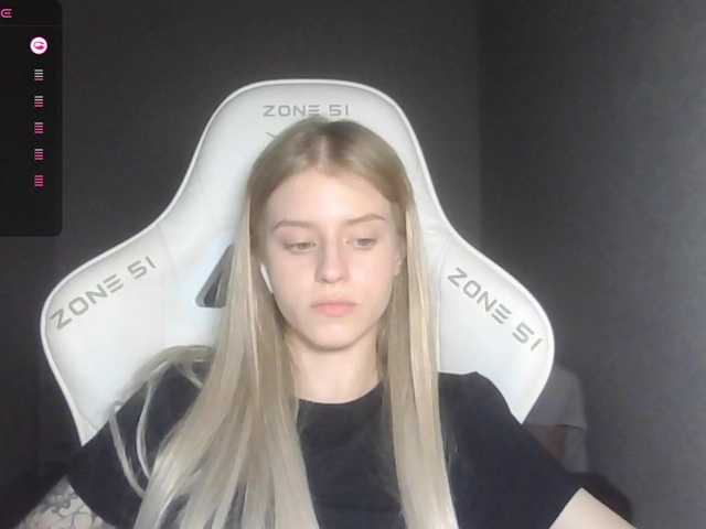 kissesliza live cam on BongaCams