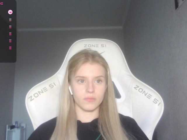 kissesliza live cam on BongaCams