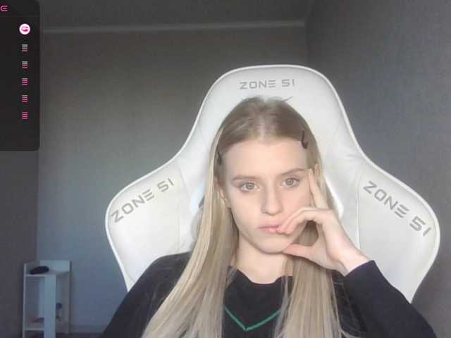 kissesliza live cam on BongaCams