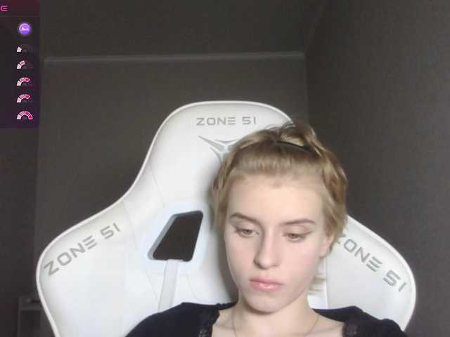 kissesliza live cam on BongaCams