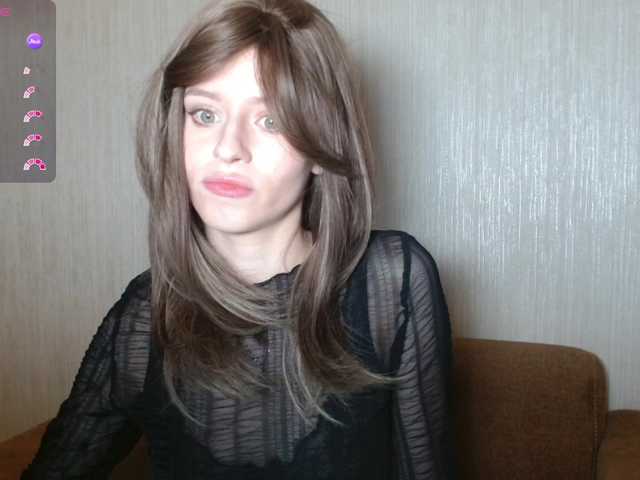 kissesliza live cam on BongaCams