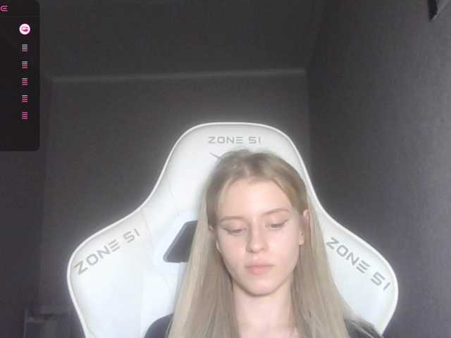 kissesliza live cam on BongaCams