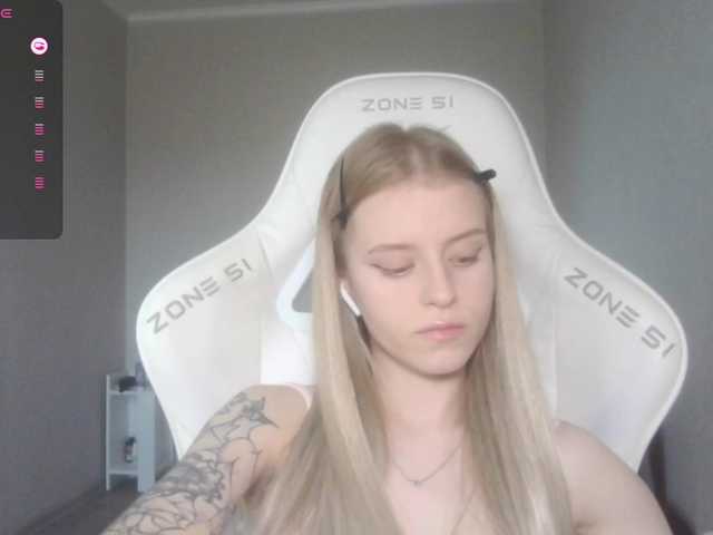 kissesliza live cam on BongaCams